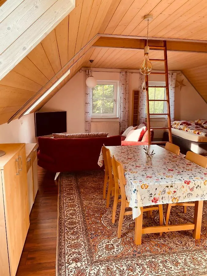 شقة Ferienappartement Am Almesbach Weiden فايدن